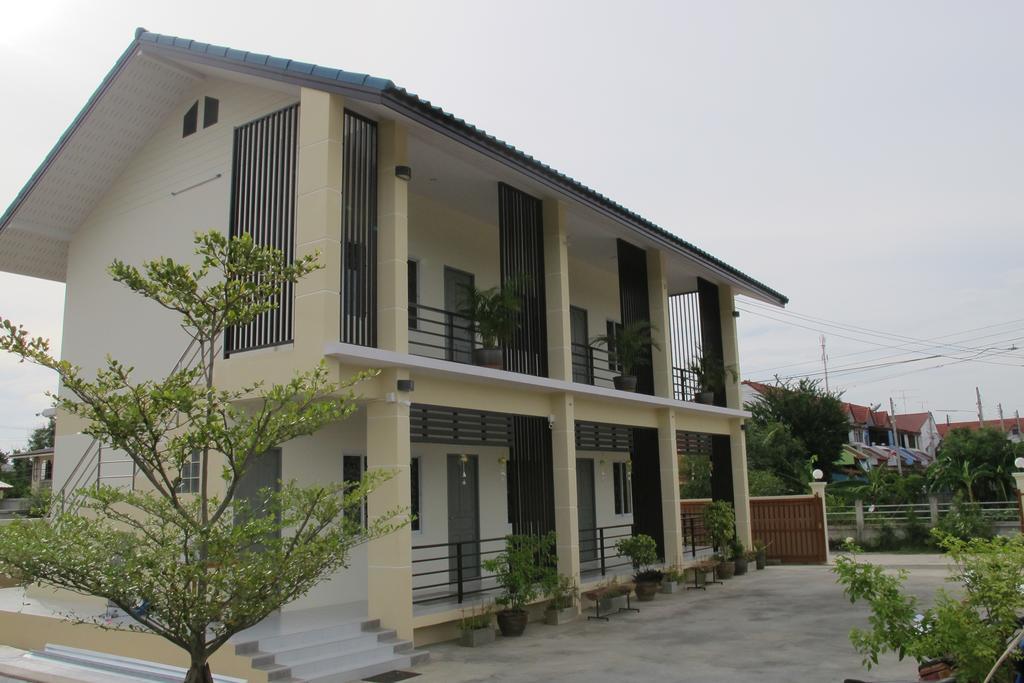 Hotel Sweet Dreams Phetchaburi Esterno foto