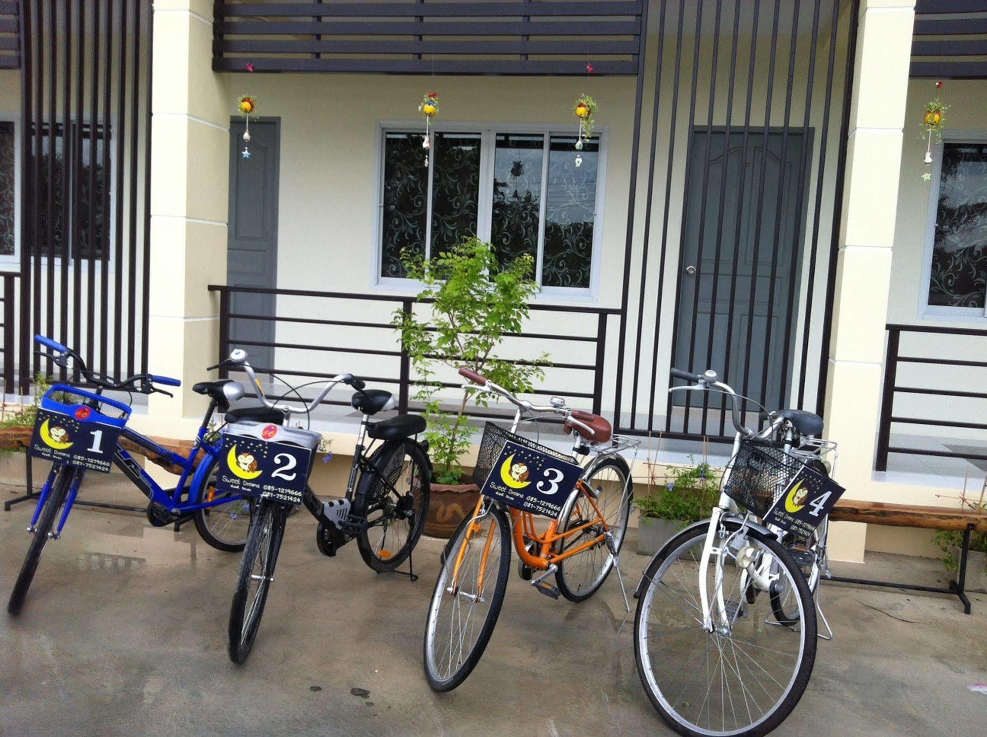 Hotel Sweet Dreams Phetchaburi Esterno foto