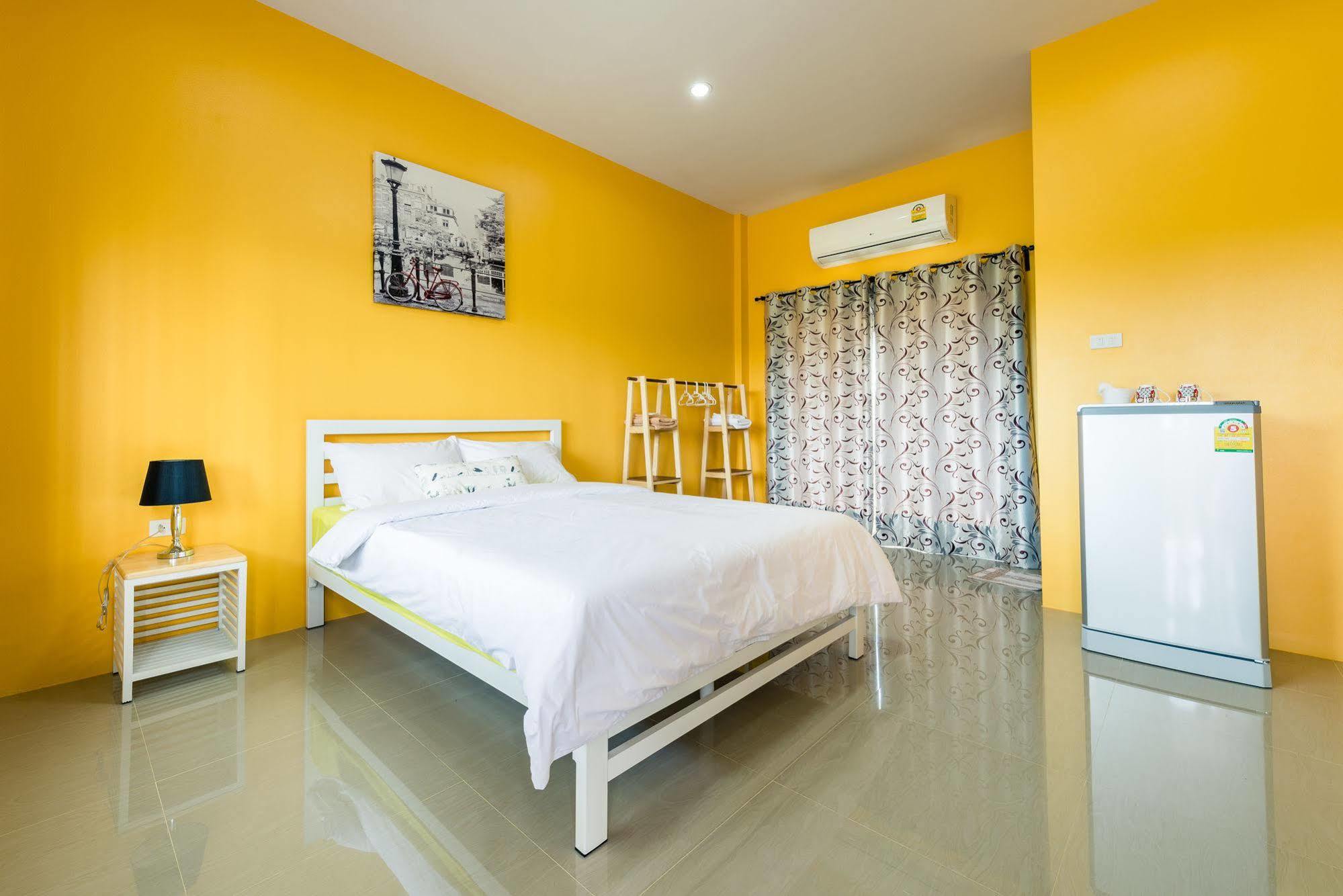 Hotel Sweet Dreams Phetchaburi Esterno foto
