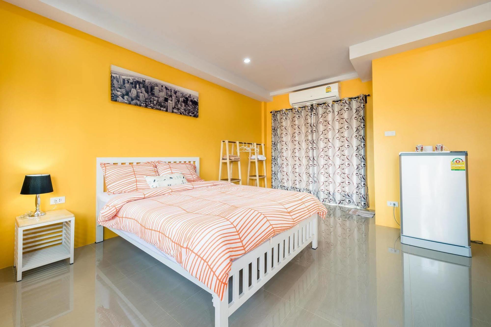 Hotel Sweet Dreams Phetchaburi Esterno foto