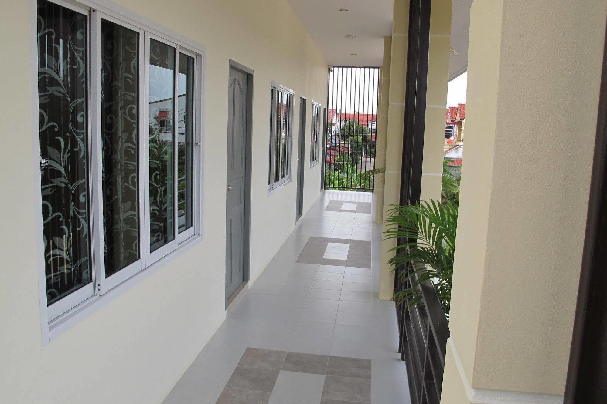 Hotel Sweet Dreams Phetchaburi Esterno foto